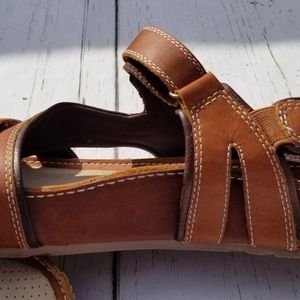 EARTH KALSO women's sandal size 11B